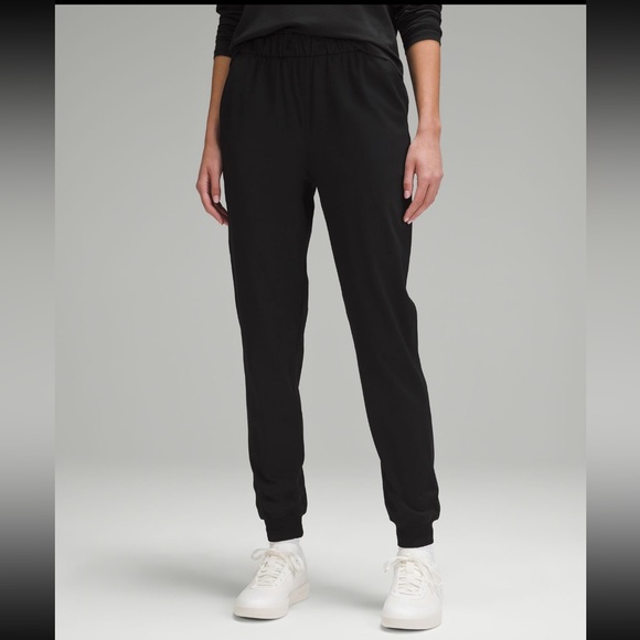 Lululemon Stretch High Rise Jogger - Black - Picture 1 of 7